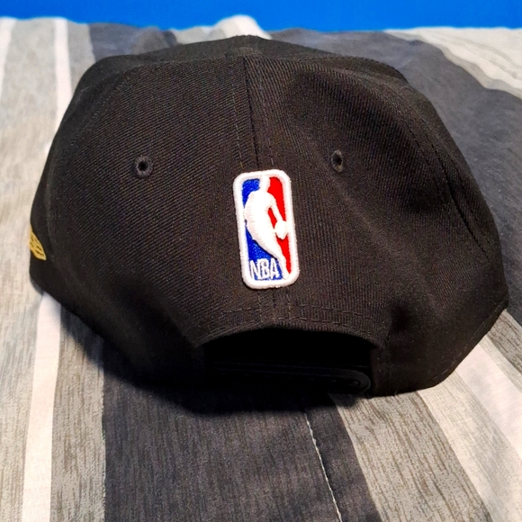 New Era 2019 Toronto Raptors Championship SnapBack - Picture 3 of 7